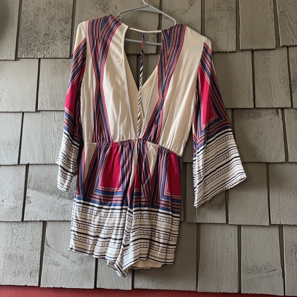 Multi color Fab’rik romper - Picture 2 of 3